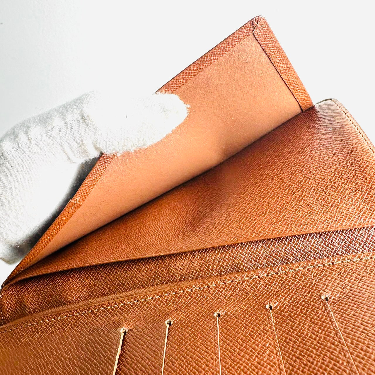 Louis Vuitton LV Brazza Monogram Logo Long Bifold Flap Slim Wallet