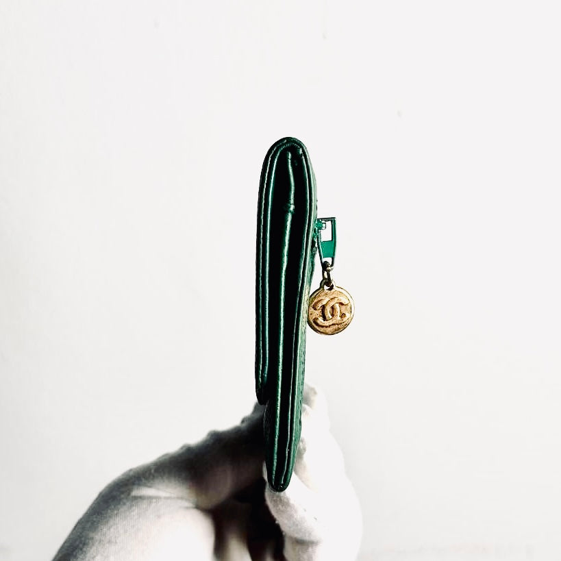 Chanel Jade Green GHW Caviar Giant CC Monogram Logo Vintage Flap Compact Wallet 4s
