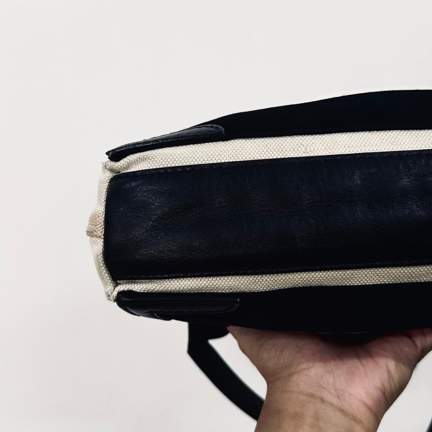 Balenciaga Black / White Cabas Monogram Logo XS 2-Way Structured Shoulder Sling Tote Bag With Pouch
