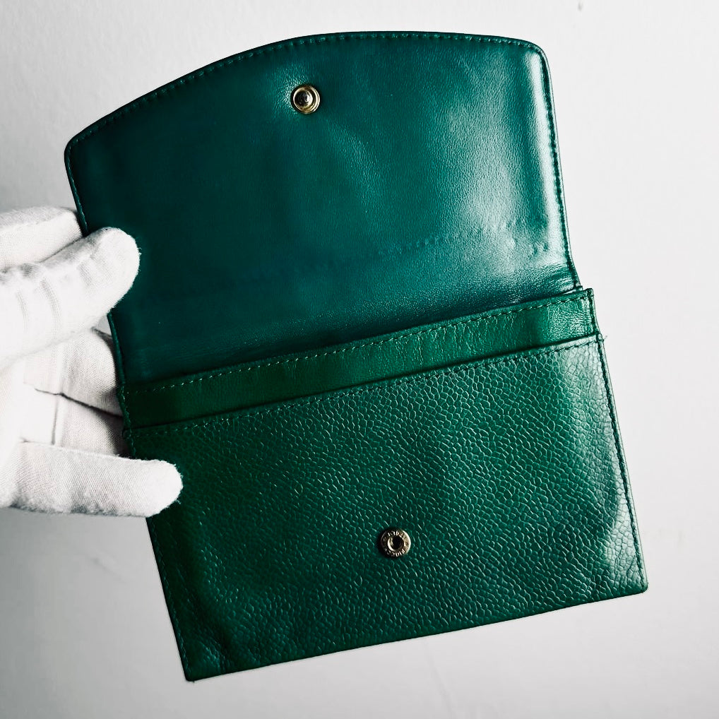 Chanel Jade Green GHW Caviar Giant CC Monogram Logo Vintage Flap Compact Wallet 4s