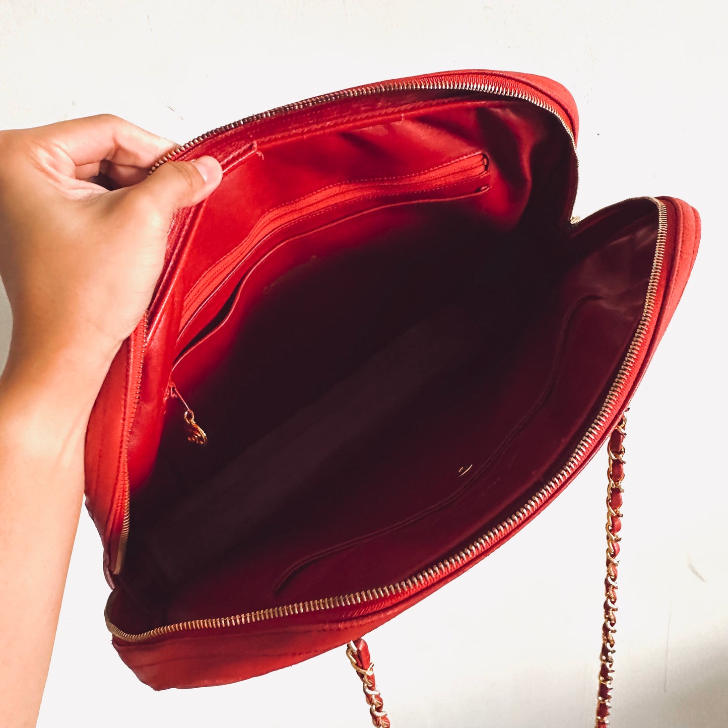 Chanel Cherry Red GHW Giant CC Logo Quilted Lambskin Vintage Shoulder Sling Tote Bag 1s