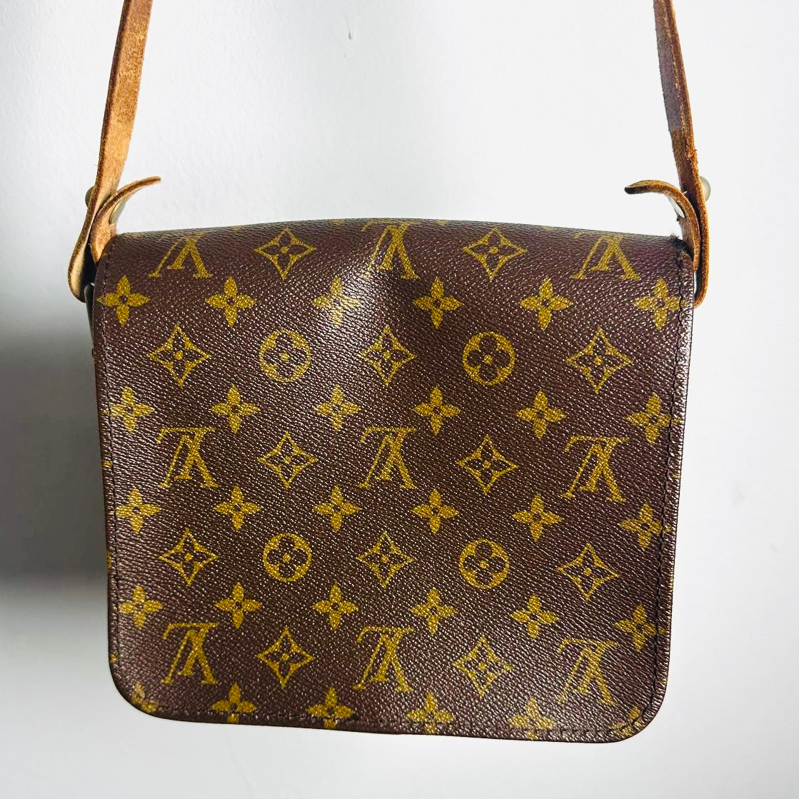 Louis Vuitton LV Cartouchiere Monogram Logo GHW Flap Vintage Shoulder Sling Bag