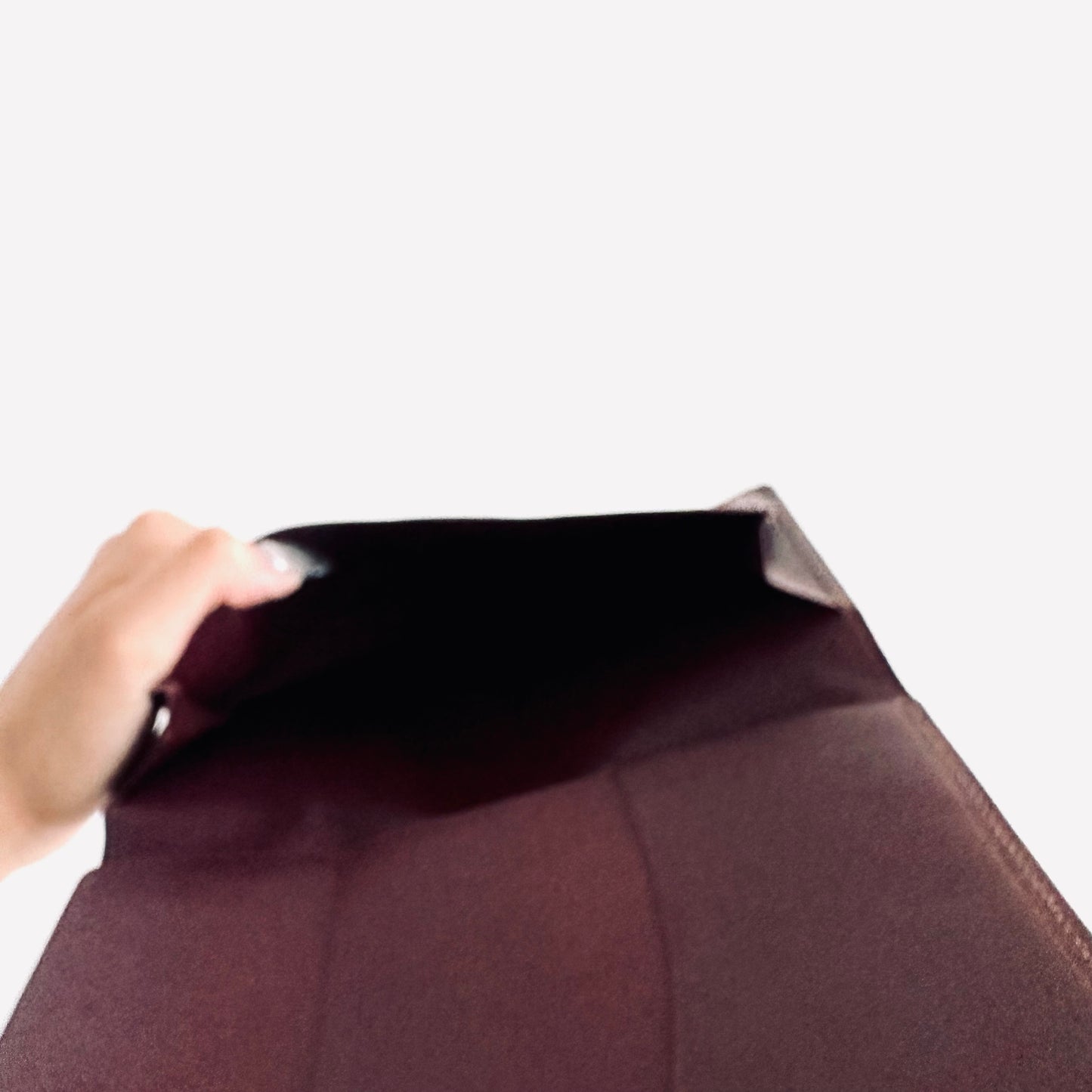 Cartier Must / Mast de Cartier Maroon Burgundy GHW Smooth Leather Bifold Long Wallet