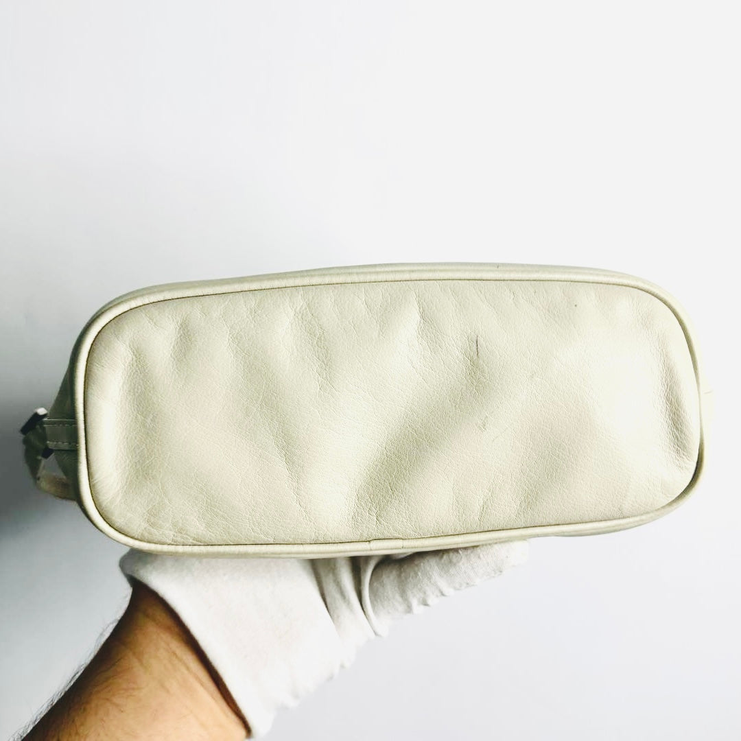 Gucci GG Ivory Off White Leather Monogram Logo Mini Hobo Pochette Accessories Shoulder Bag