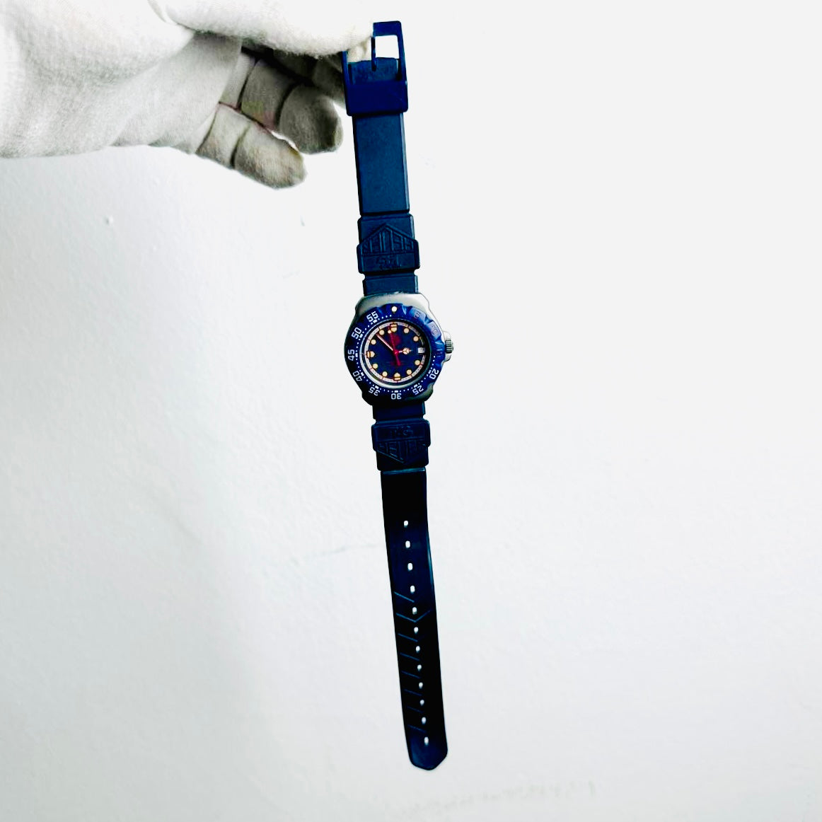 Tag Heuer F1 Formula 1 Navy Blue Stainless Steel Rubber Strap Quartz 33MM Watch