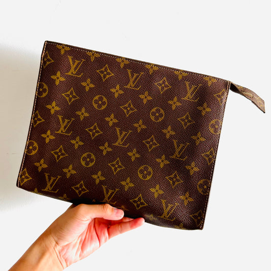 Louis Vuitton LV Monogram Logo GHW Toiletry 26 Pouch Vintage Clutch
