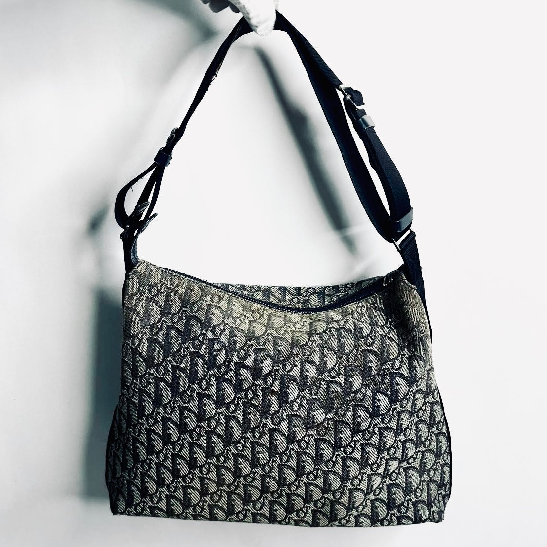 Christian Dior CD Saddle Navy Blue Oblique Monogram Logo Hobo Baguette Shoulder Sling Bag