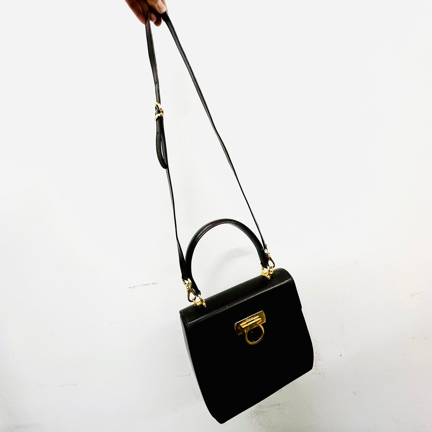 Salvatore Ferragamo Kelly Gancini Dark Brown GHW Monogram Logo Smooth Leather Top Handle 2-Way Shoulder Sling Bag