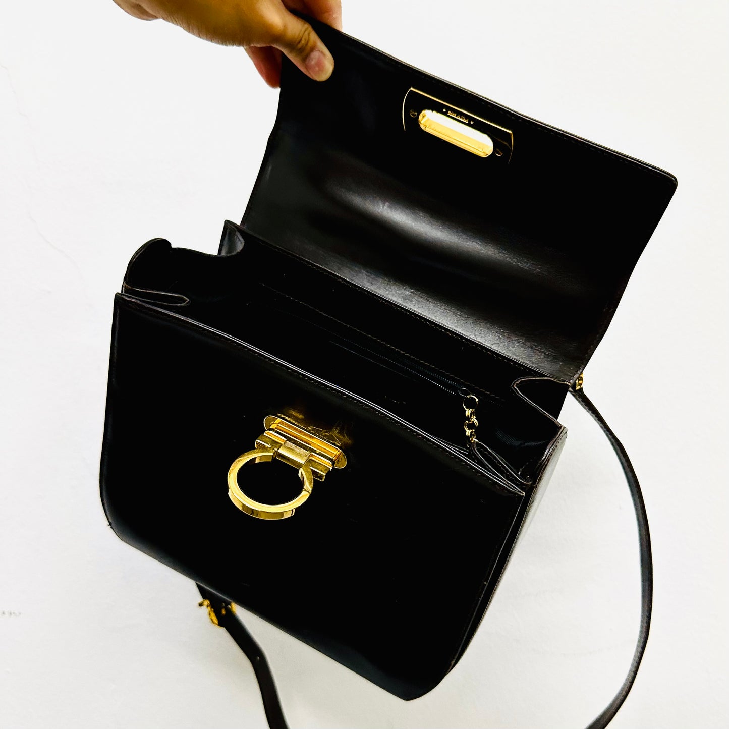 Salvatore Ferragamo Kelly Gancini Dark Brown GHW Monogram Logo Smooth Leather Top Handle 2-Way Shoulder Sling Bag