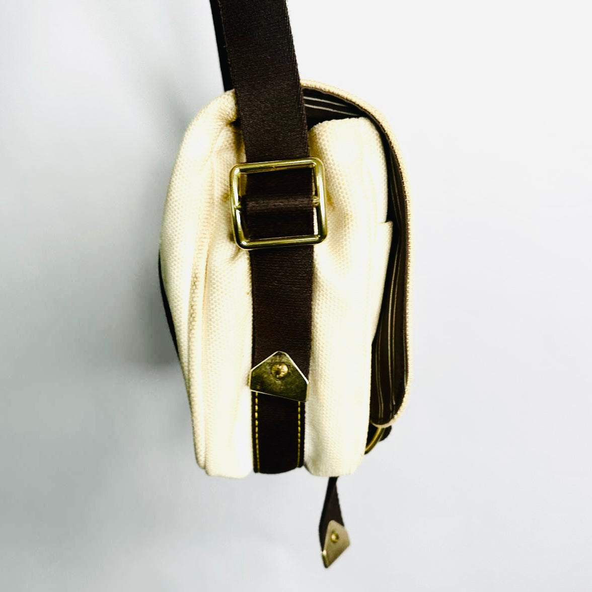 Louis Vuitton LV White GHW Besace Antigua Monogram Logo Messenger Shoulder Sling Flap Bag