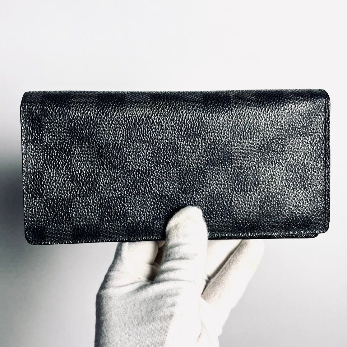 Louis Vuitton LV Brazza Damier Graphite Monogram Logo Long Bifold Flap Wallet