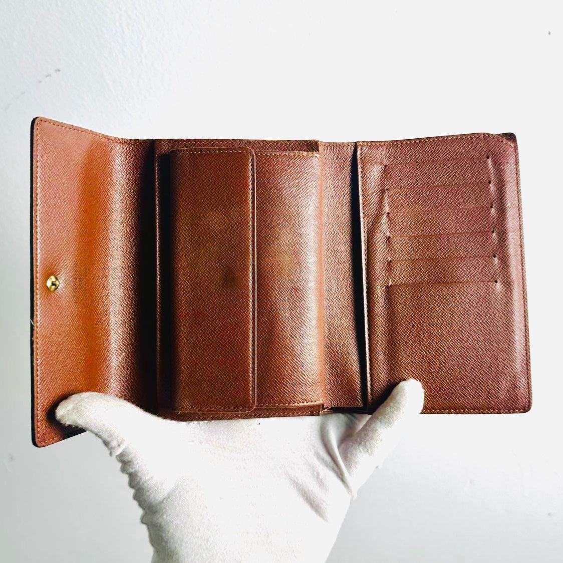 Louis Vuitton LV Monogram Logo GHW Porte Monnaie Flap Trifold Wallet