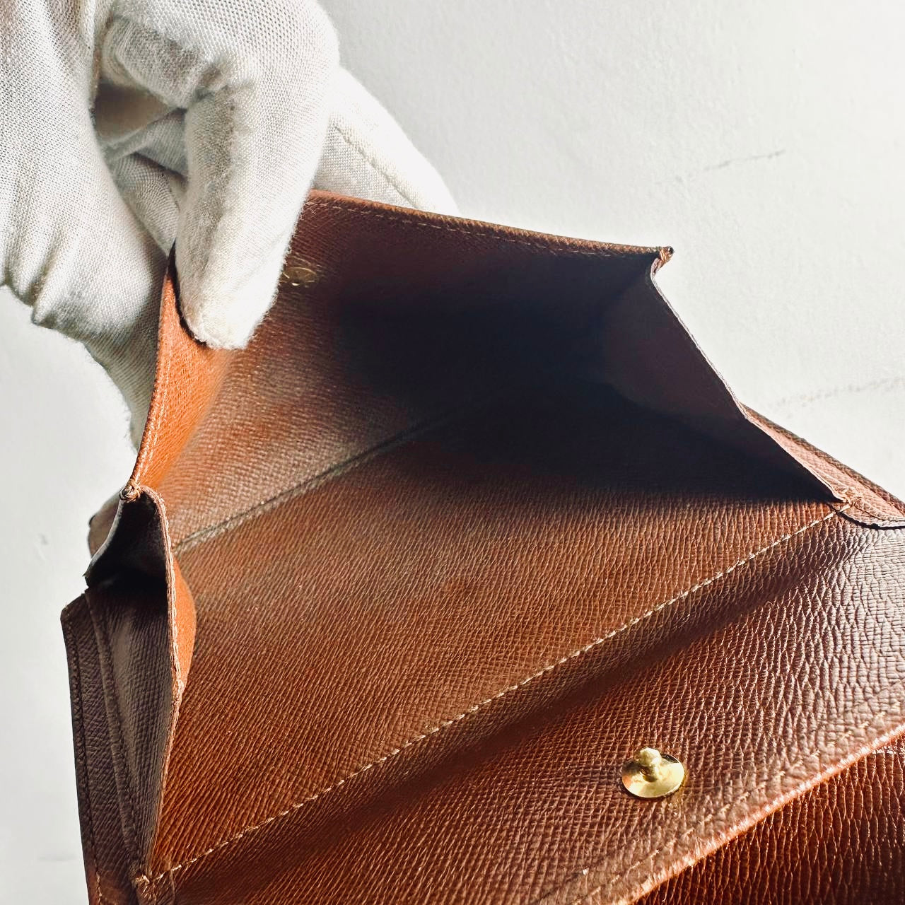 Louis Vuitton LV Monogram Logo GHW Porte Monnaie Flap Trifold Wallet
