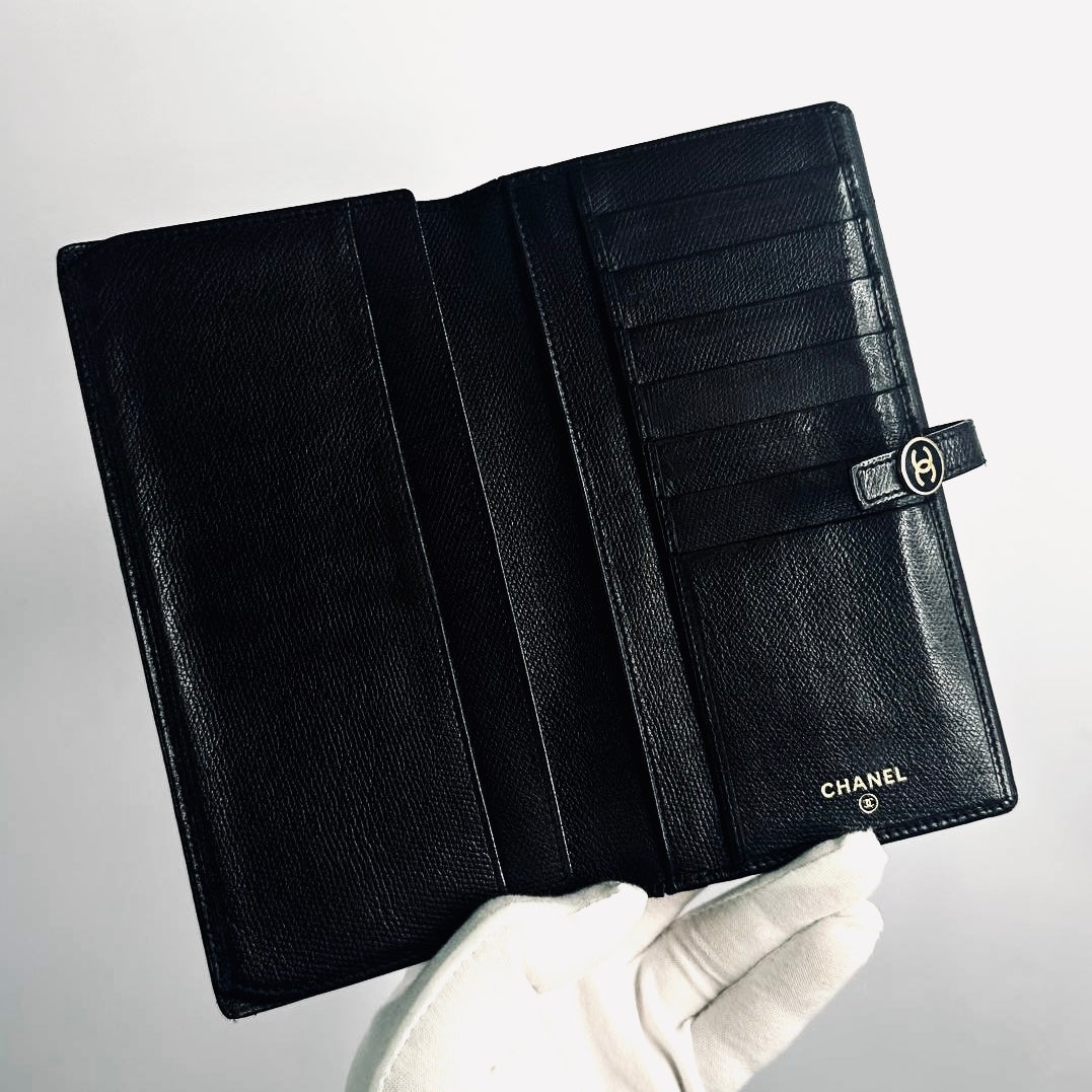 Chanel Black GHW CC Logo Grained Calfskin Leather Vintage Bifold Flap Long Wallet 8s