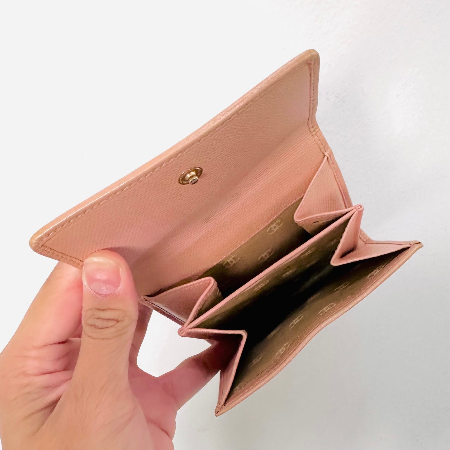 Chanel Blush Pink GHW CC Logo Grained Calfskin Vintage Compact Trifold Flap Wallet 8s