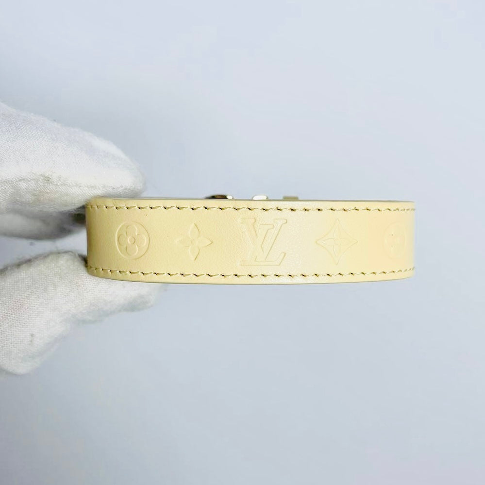 Louis Vuitton LV Wish Cream Beige Fleur Good Luck Monogram Logo GHW Leather Bracelet