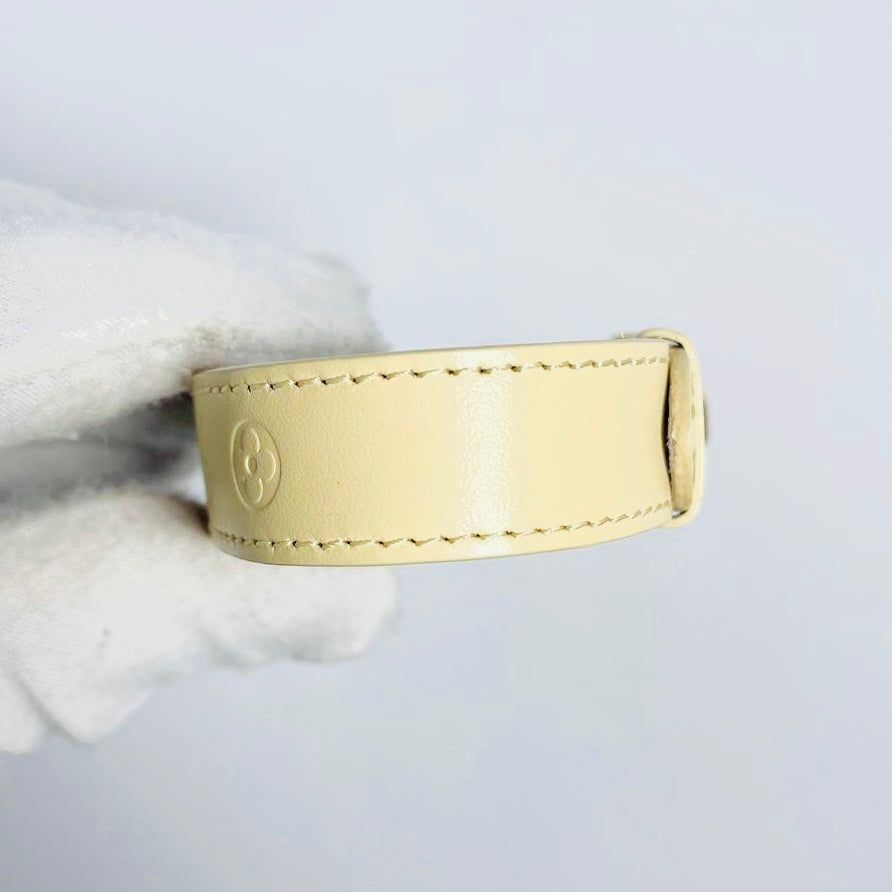 Louis Vuitton LV Wish Cream Beige Fleur Good Luck Monogram Logo GHW Leather Bracelet
