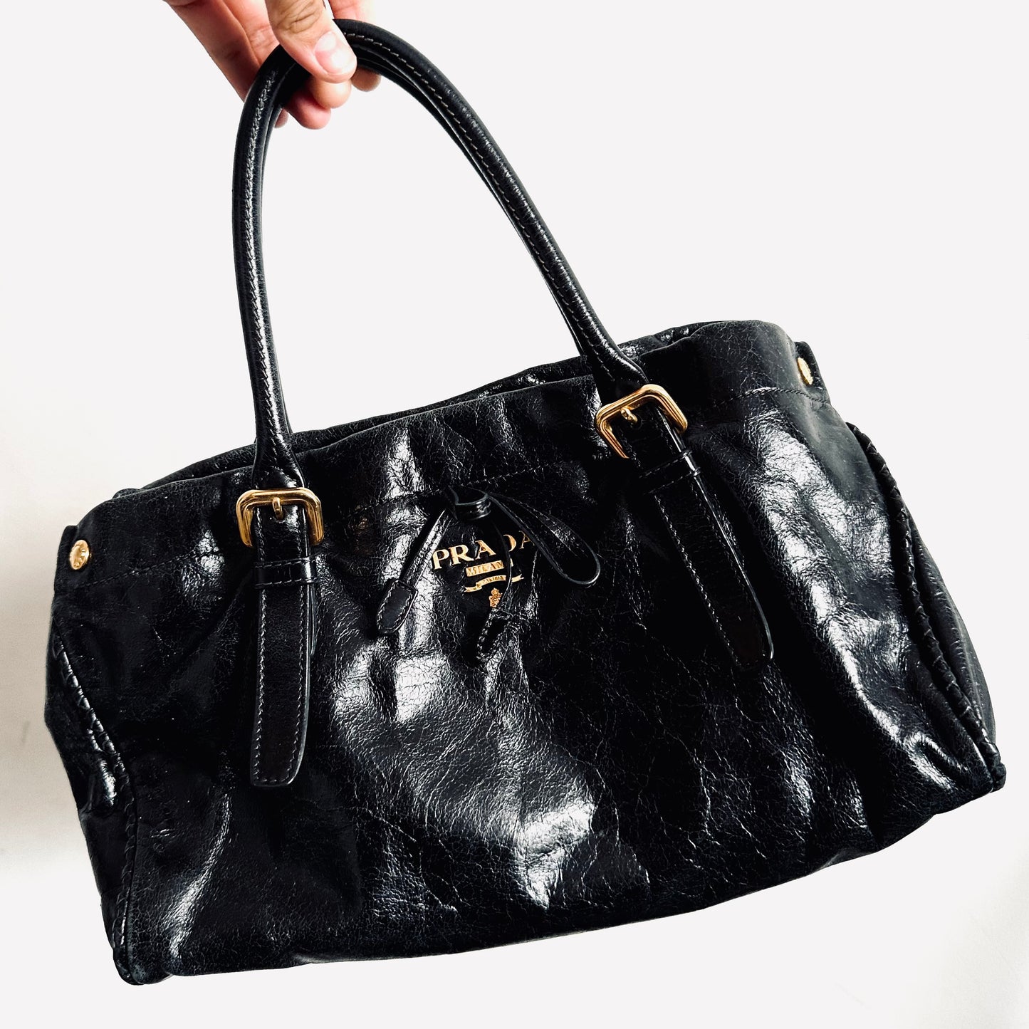 Prada Black GHW Vitello Shine Leather Classic Logo 2-Way Shopper Shoulder Sling Tote Bag