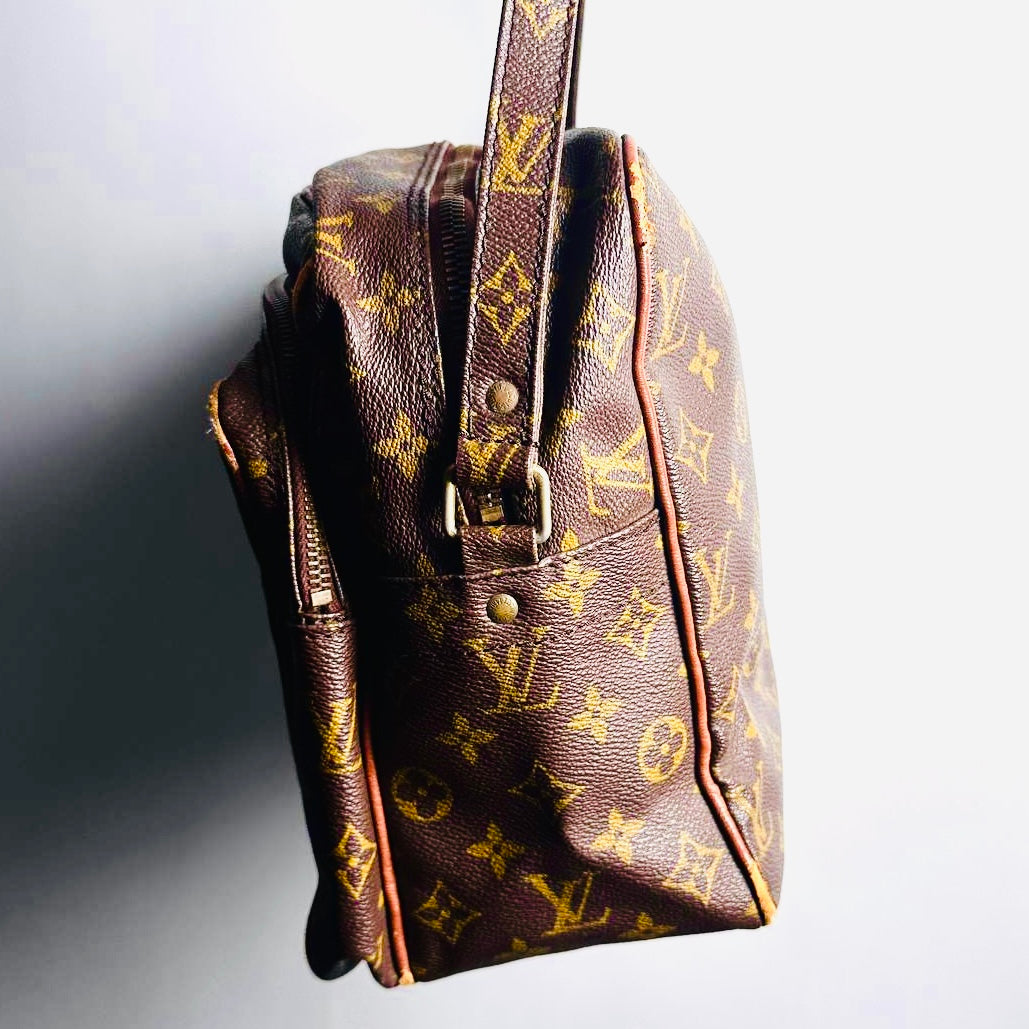 Louis Vuitton LV Reporter Nile Monogram Logo GHW Camera Messenger Shoulder Sling Bag