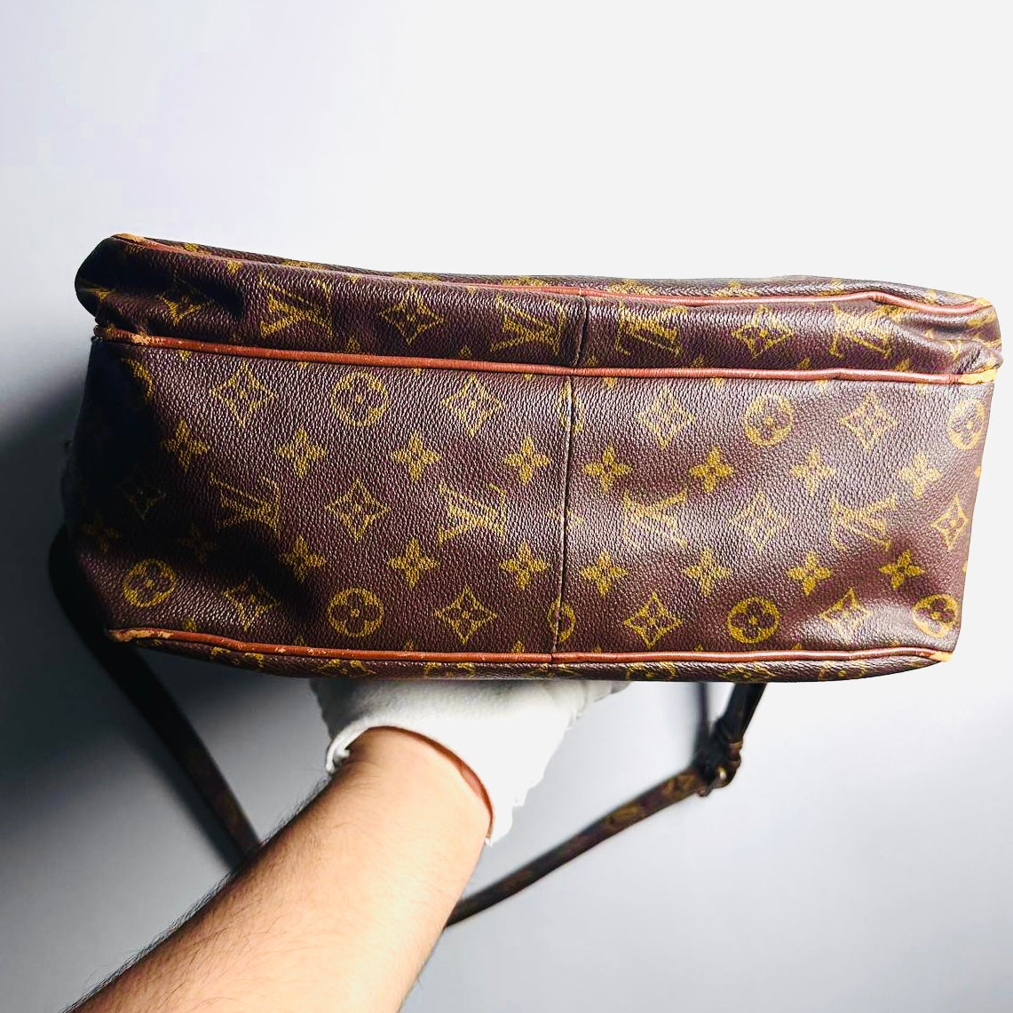 Louis Vuitton LV Reporter Nile Monogram Logo GHW Camera Messenger Shoulder Sling Bag
