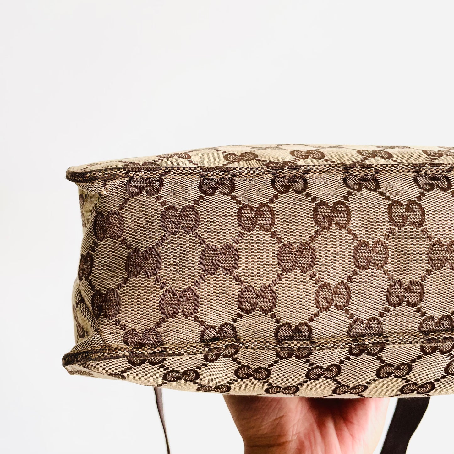 Gucci Beige / Brown GG Monogram Logo Eclipse Shoulder Sling Bag