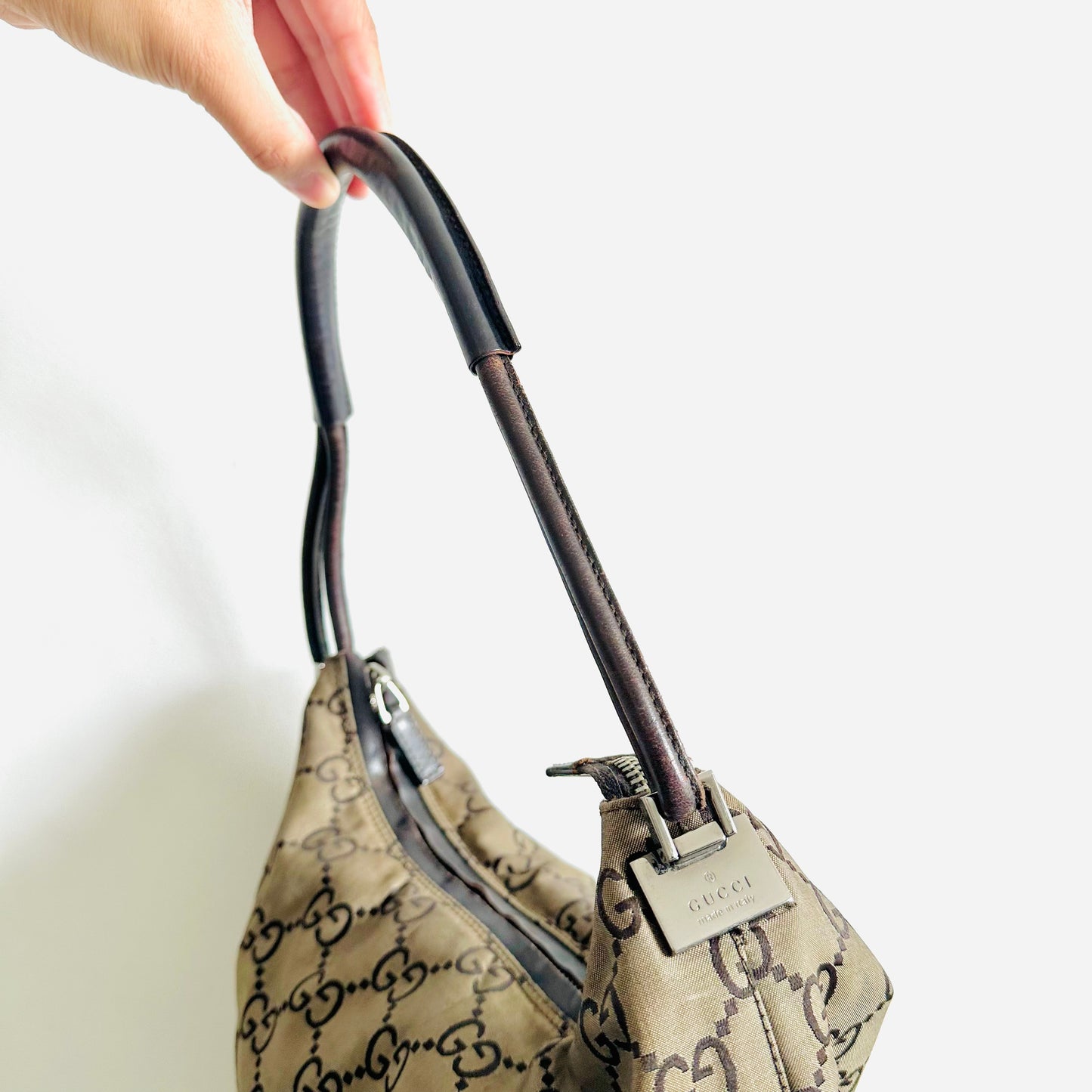 Gucci Beige / Brown Giant GG Monogram Logo Hobo Baguette Shoulder Bag