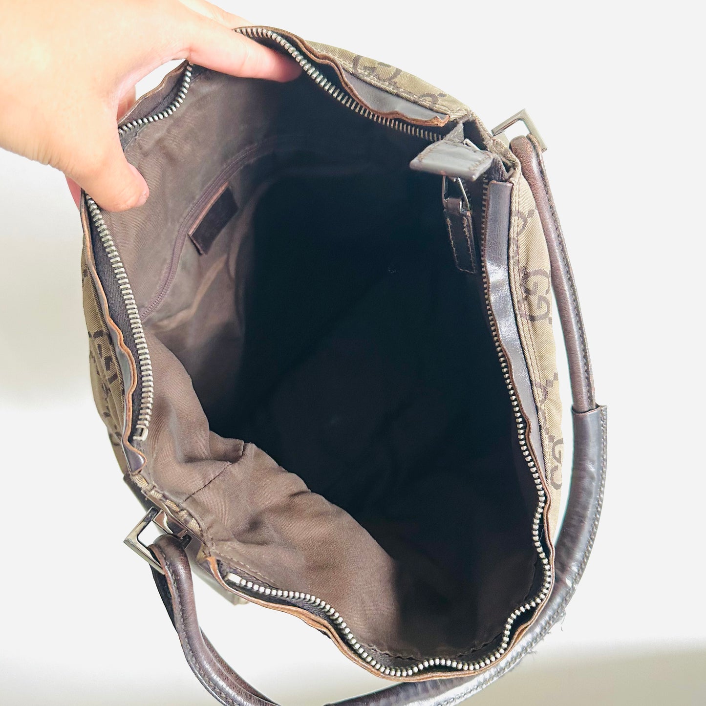 Gucci Beige / Brown Giant GG Monogram Logo Hobo Baguette Shoulder Bag