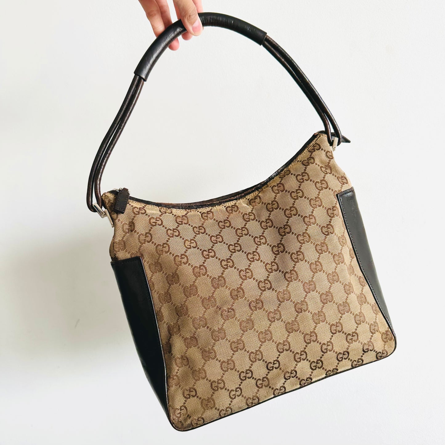 Gucci Beige / Brown GG Monogram Logo Hobo Vintage Shoulder Bag