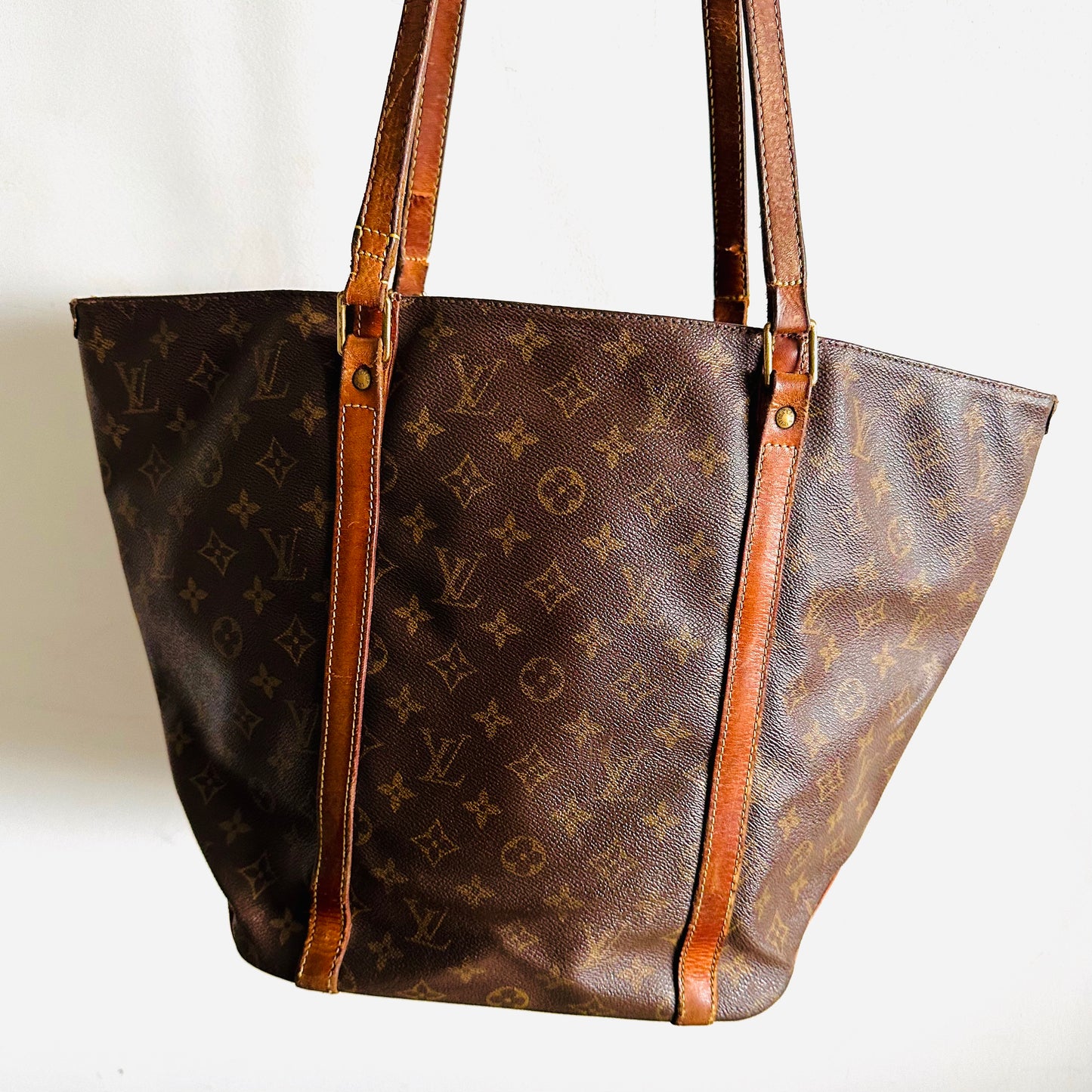 Louis Vuitton LV Sac Shopping Monogram Logo Vintage Shopper Shoulder Tote Bag