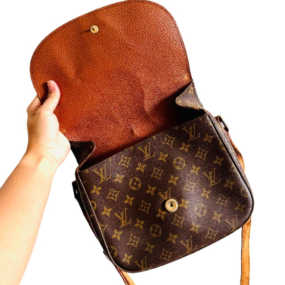 Louis Vuitton LV Saint Cloud Monogram Logo GHW Vintage Shoulder Sling Flap Bag