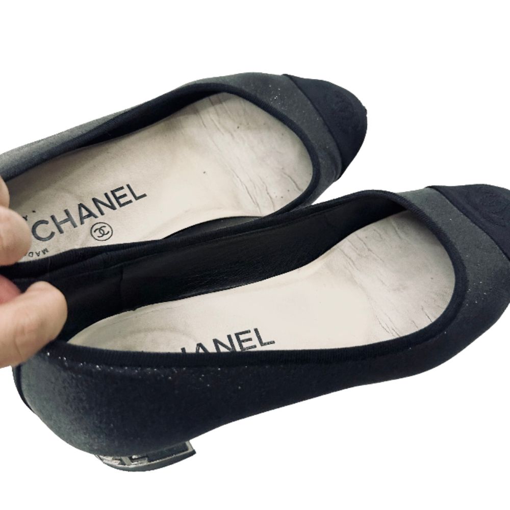 Chanel Classic Giant CC Logo Black Glitter Closed Toe Ballet Ballerina Mules Heels Pumps Shoes