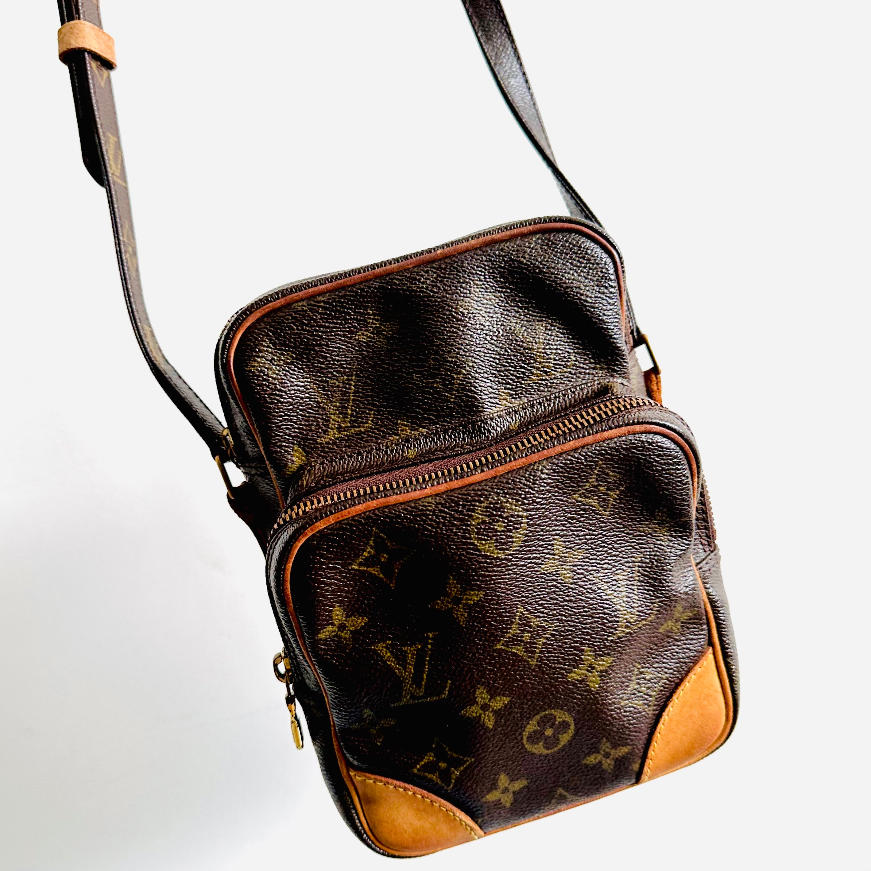 Lv amazon sling deals bag price