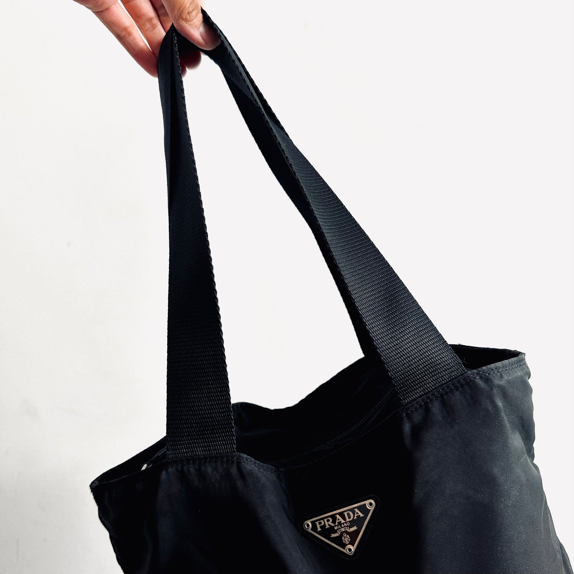 Prada Black Classic Tessuto City Logo Nylon Shoulder Tote Bag – Valuxre