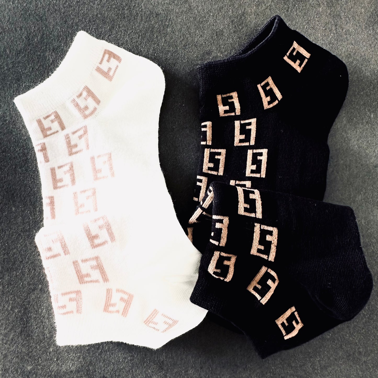 Fendi Zucca FF Monogram Logo White & Black Ankle 2 Pairs Of Socks