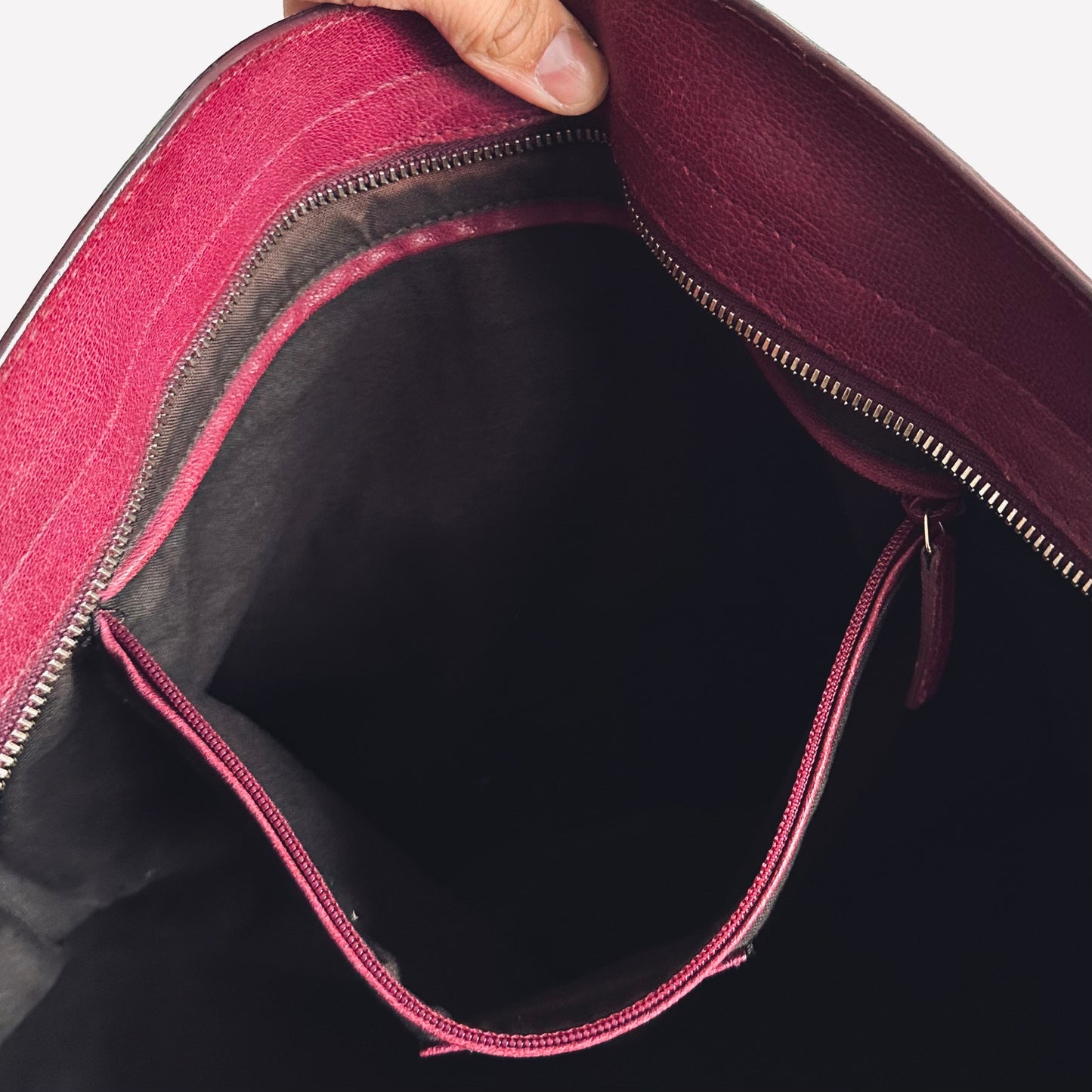 YSL Yves Saint Laurent Burgundy GHW Logo Cabas Chyc Top Handle Boston Speedy Shoulder Tote Bag