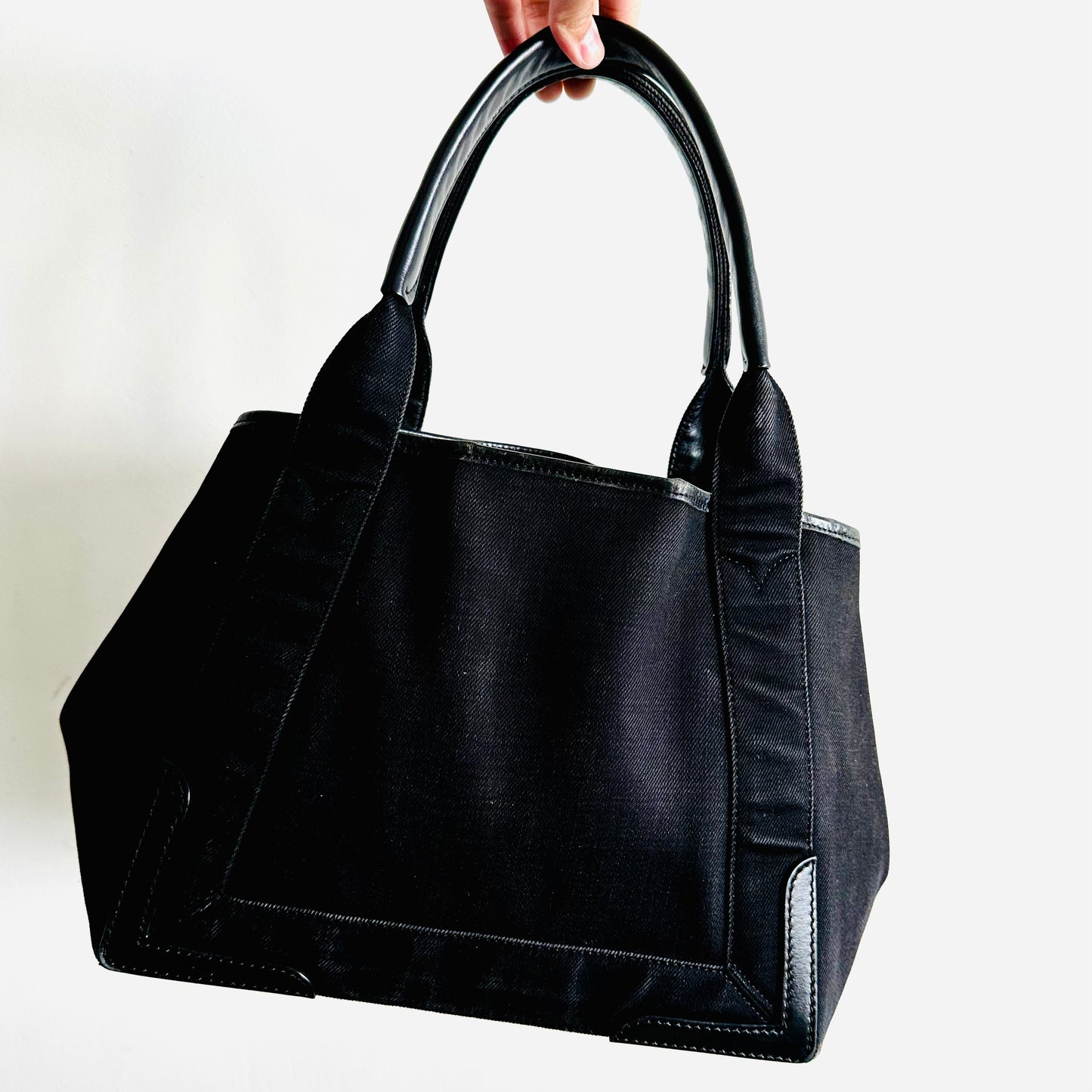 Balenciaga Cabas Black Logo Small S Structured Shoulder Tote Bag