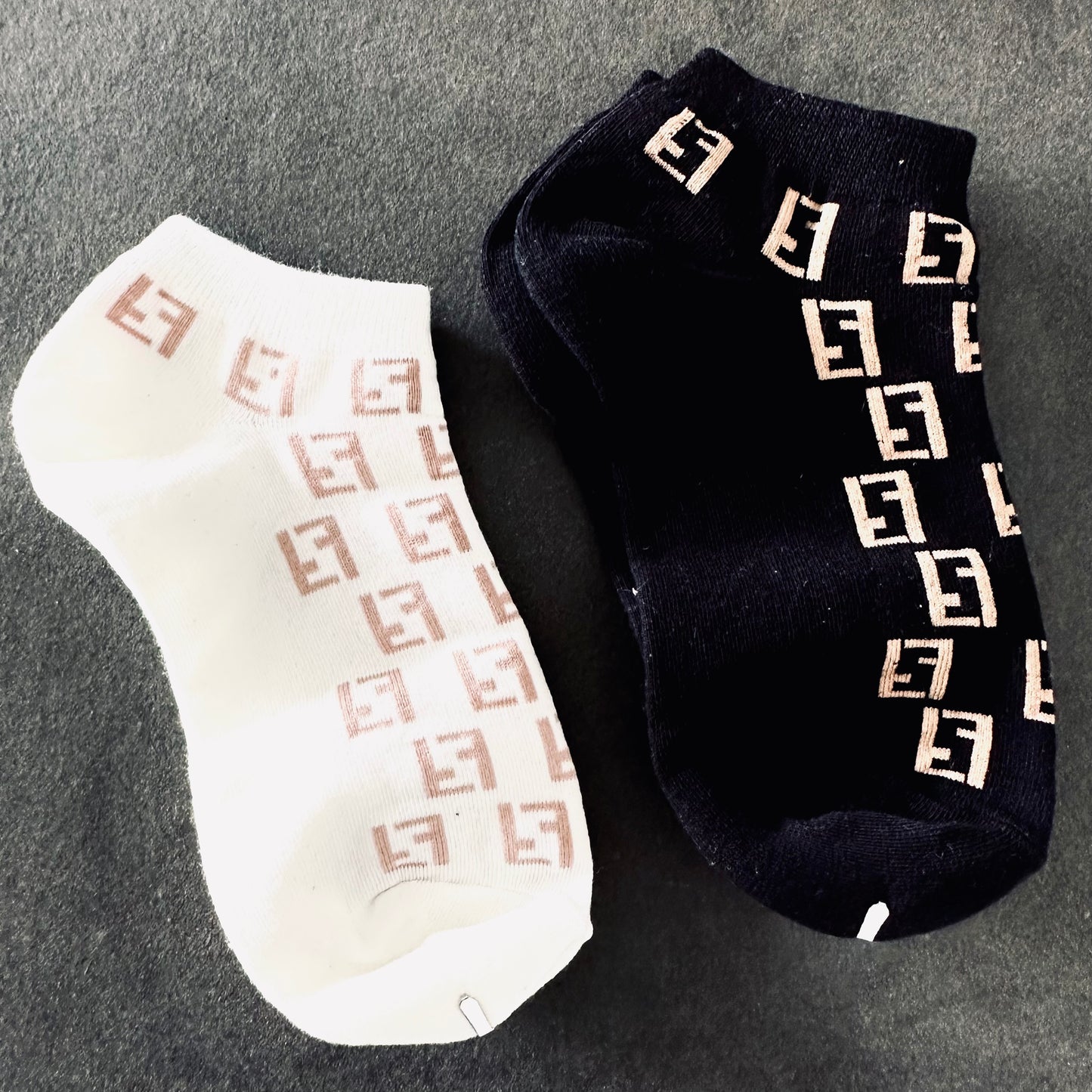 Fendi Zucca FF Monogram Logo White & Black Ankle 2 Pairs Of Socks