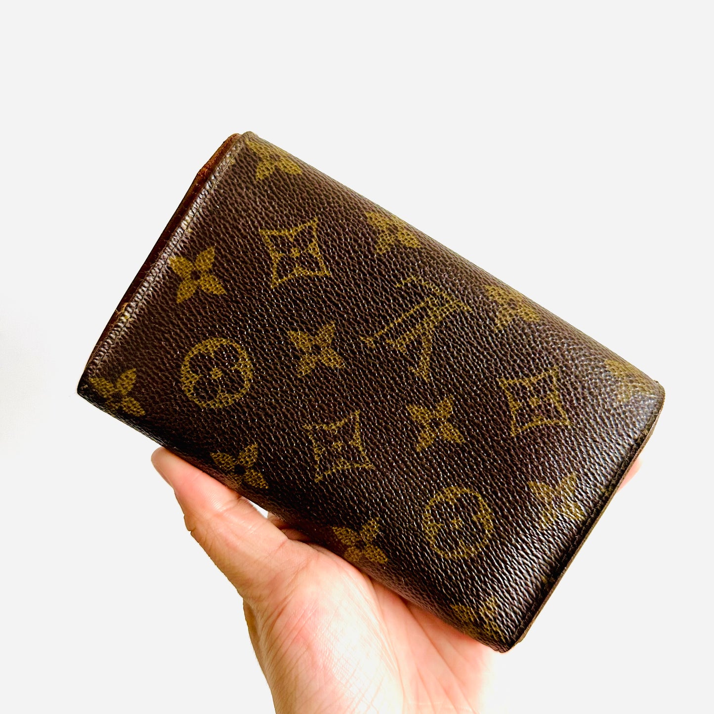 Louis Vuitton LV Monogram Logo GHW Elise Classic Flap Bifold Compact Wallet