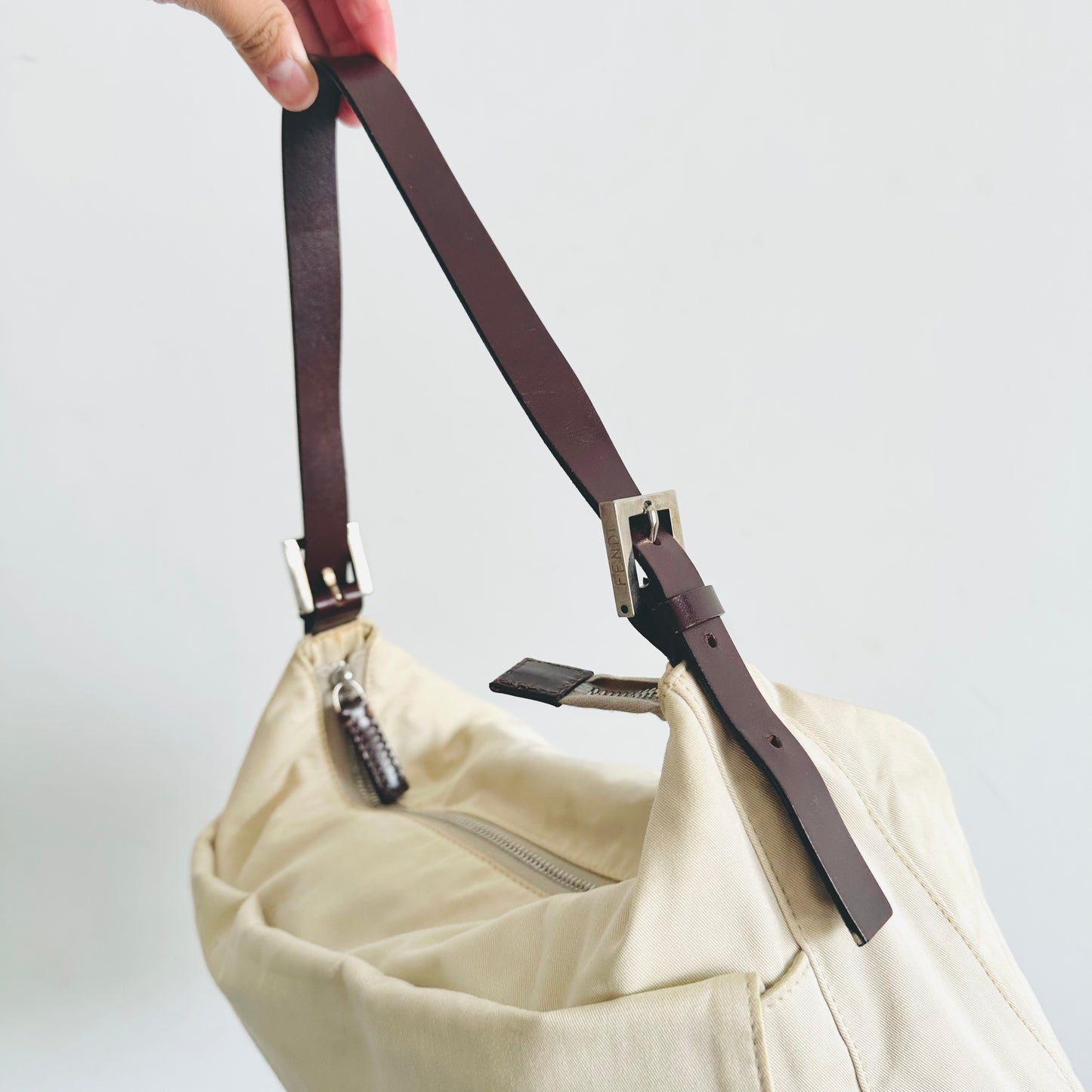Fendi White / Marble FF Monogram Logo Flap Hobo Baguette Mamma Pochette Shoulder Bag