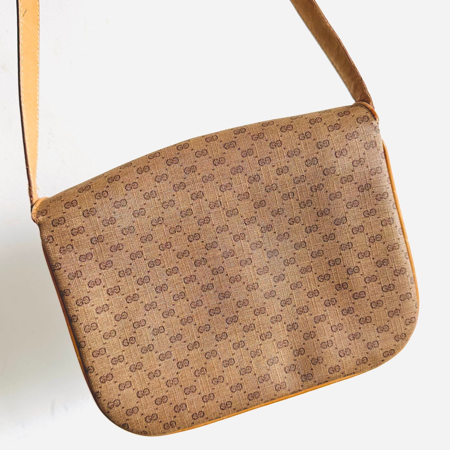 Gucci Beige GHW Micro GG Monogram Logo Flap Shoulder Sling Bag