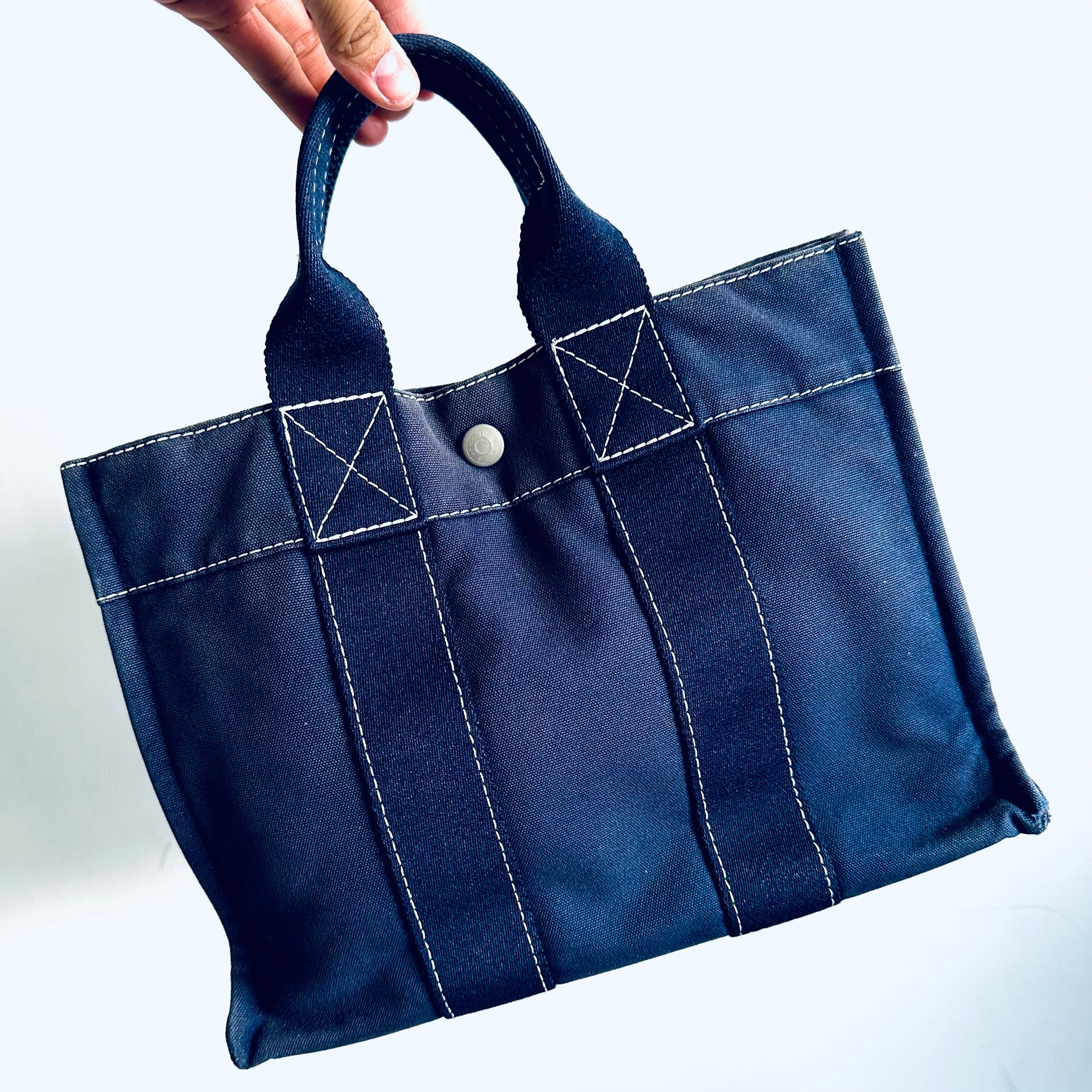 Navy shopper tote online bag