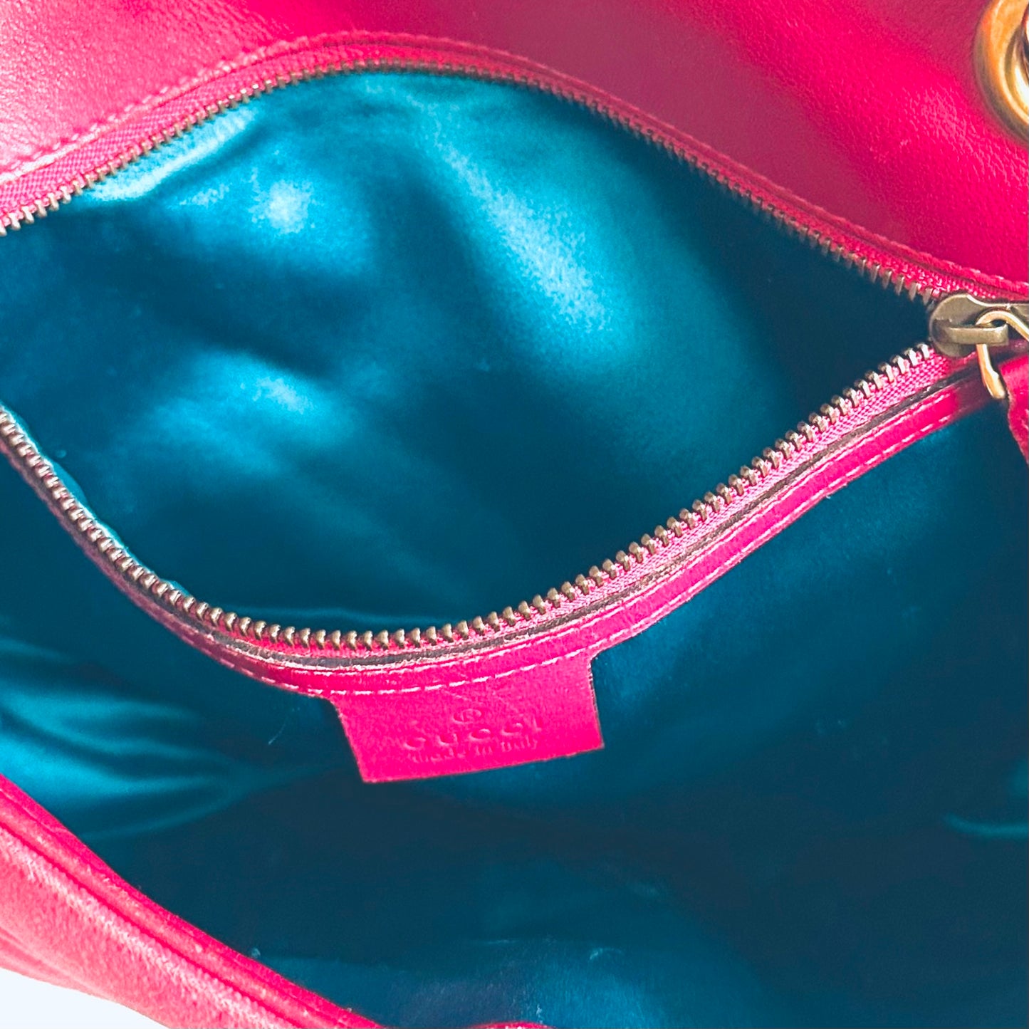 Gucci Marmont GG Monogram Logo Crushed Velvet Pink GHW Small Flap Shoulder Sling Bag
