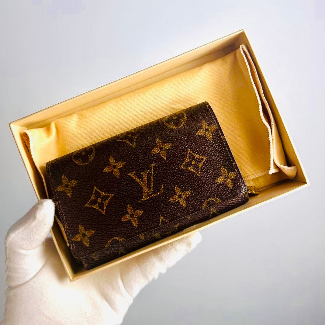 Louis Vuitton LV Monogram Logo GHW Porte Monnaie Tresor Compact Flap Wallet