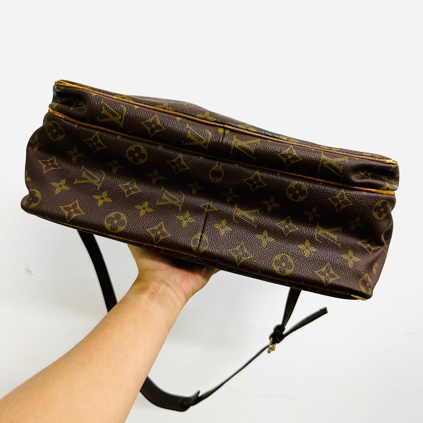 Louis Vuitton LV Reporter Nile Monogram Logo GHW Camera Messenger Shoulder Sling Bag