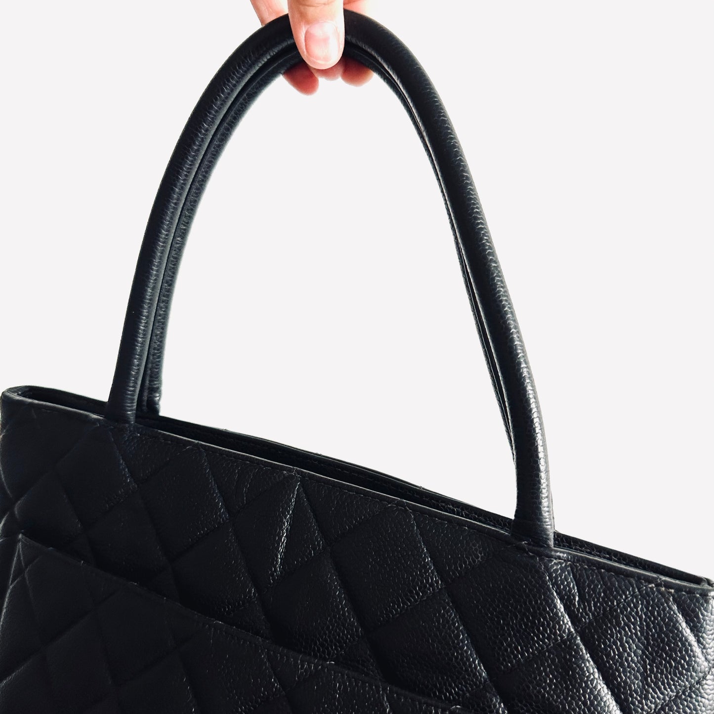 Chanel Black Giant CC Monogram Logo Quilted Caviar Shoulder Shopper Tote Bag 5s