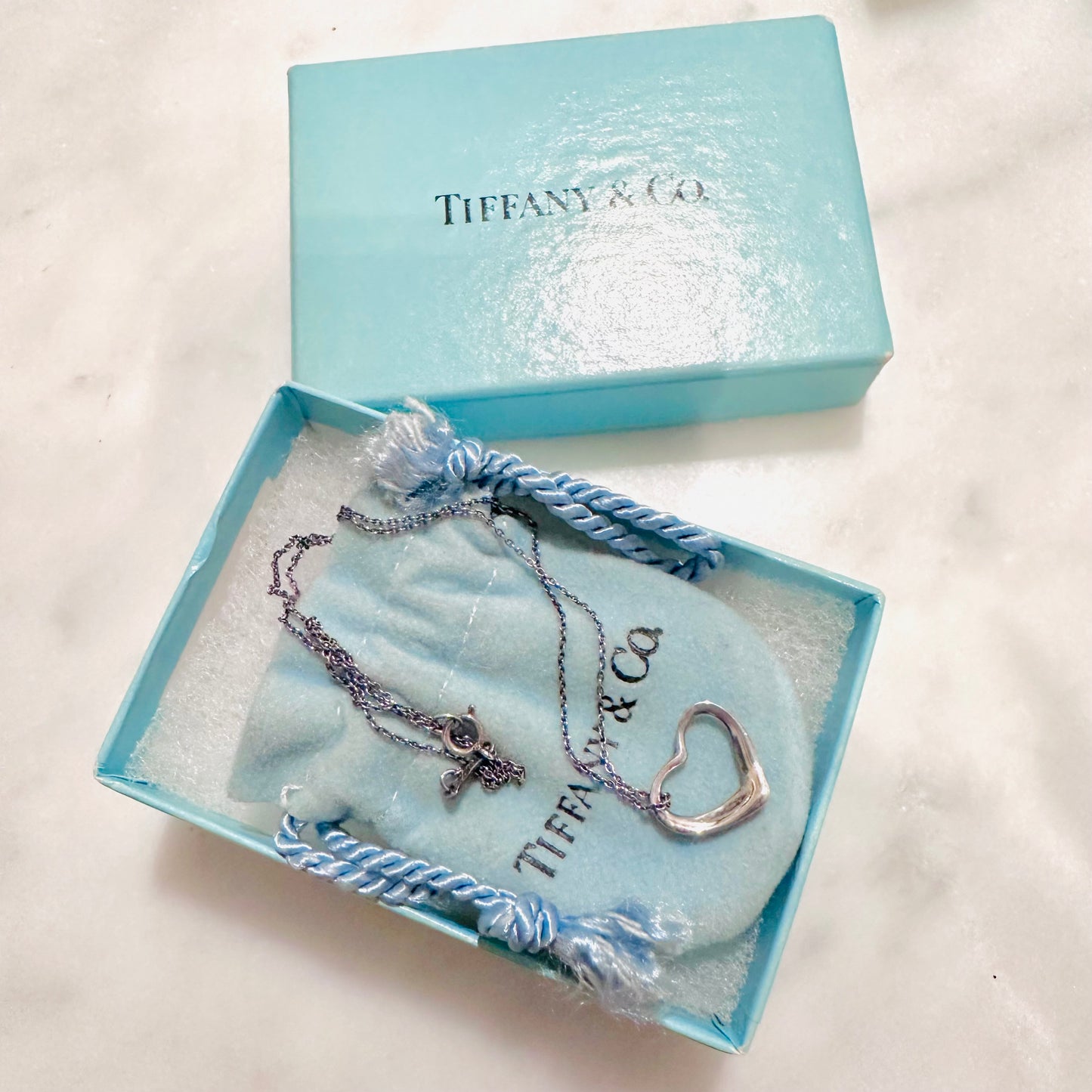 Tiffany & Co T&C Elsa Peretti Medium Open Heart Pendant Classic Chain 925 Sterling Silver Necklace