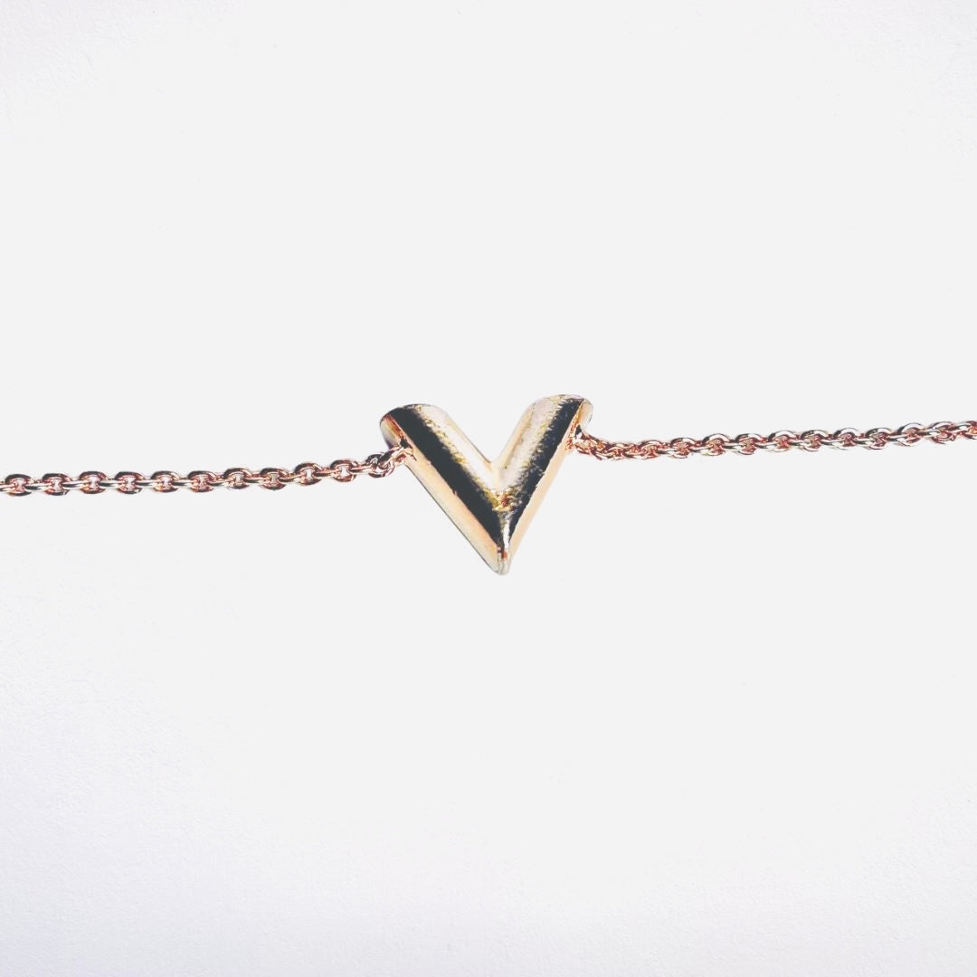 Louis Vuitton LV Essential V Monogram Logo Rose Gold Chain Bracelet