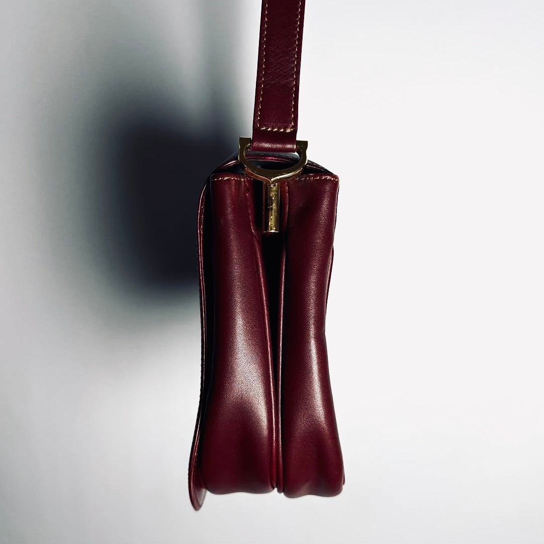Cartier Must / Mast de Cartier Burgundy Maroon Red GHW Smooth Leather Full Flap Shoulder Sling Bag