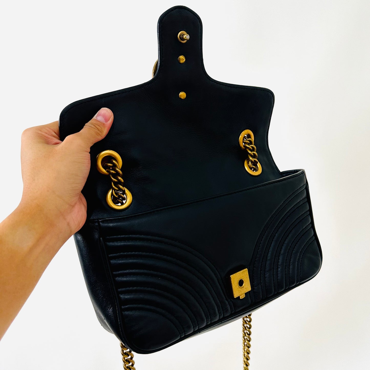 Gucci Marmont GG Monogram Logo Black GHW Leather Small Flap Shoulder Sling Bag