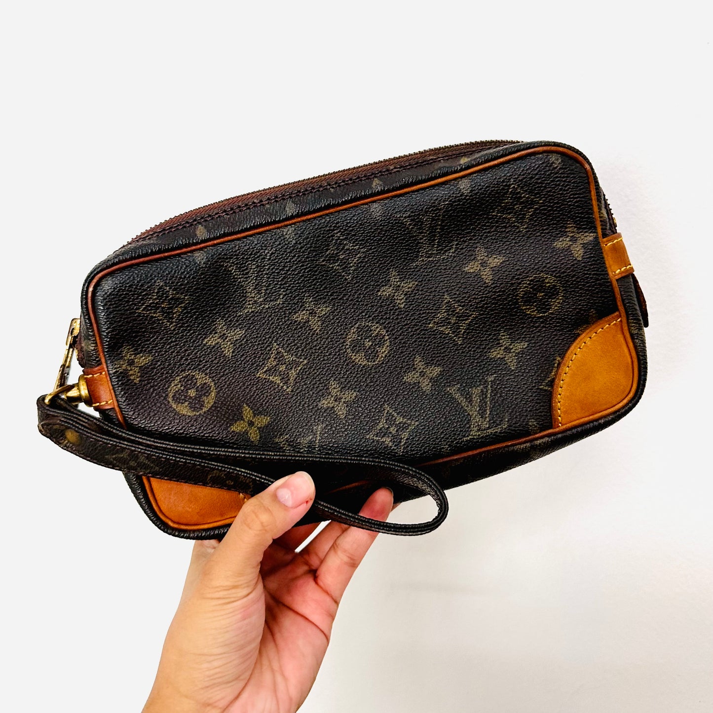 Louis Vuitton LV Marly Dragonne PM Monogram Logo GHW Vintage Wrislet Clutch Pouch Case